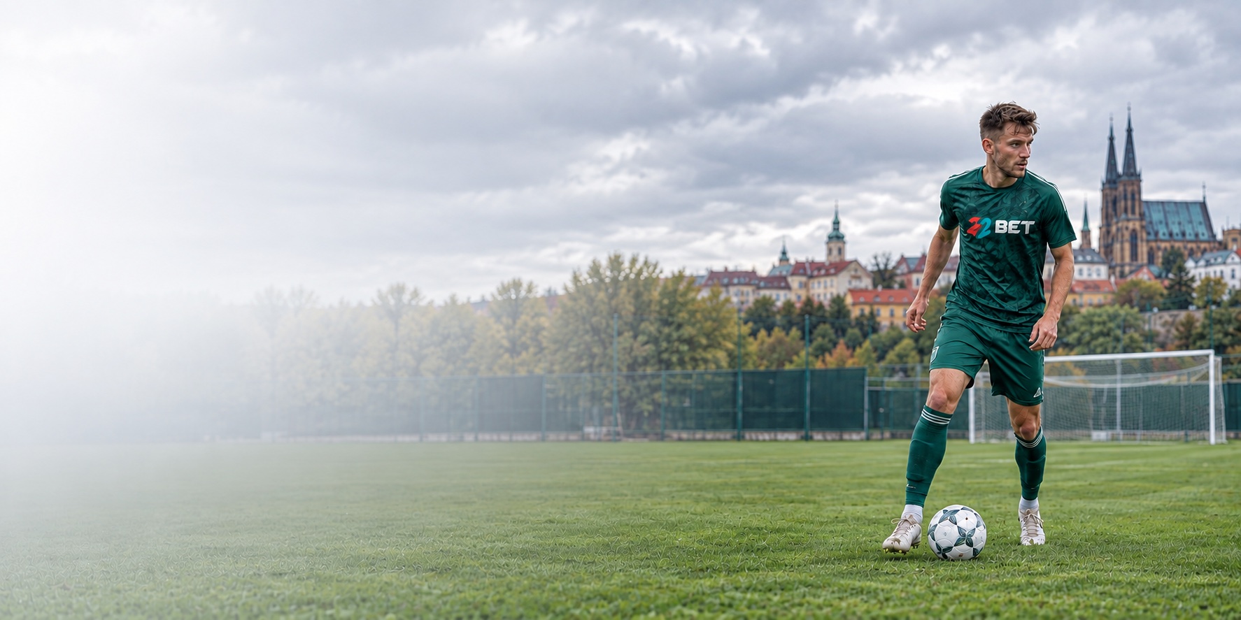 Fotbalista na tréninkovém hřišti v Olomouci